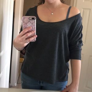 Victoria’s Secret, scoop neck three-quarter sleeve